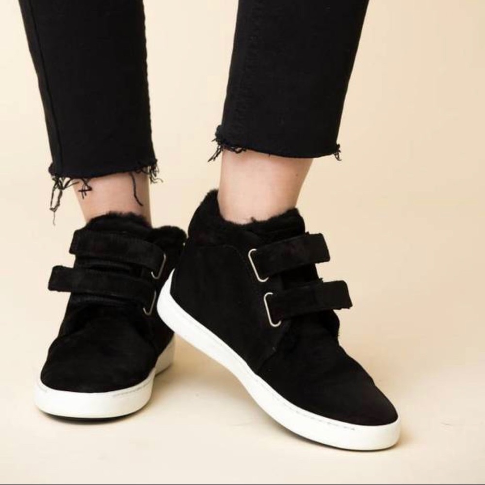 Kent desee shearling black
